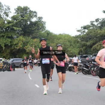 Runner Photo 3770833