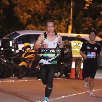 Runner Photo 3770871