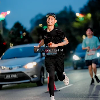 Runner Photo 3770975