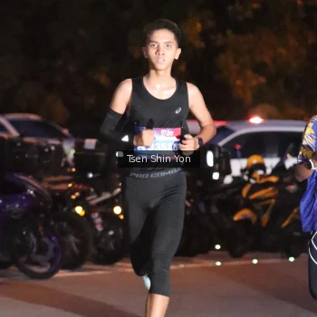 Runner Photo 3771027