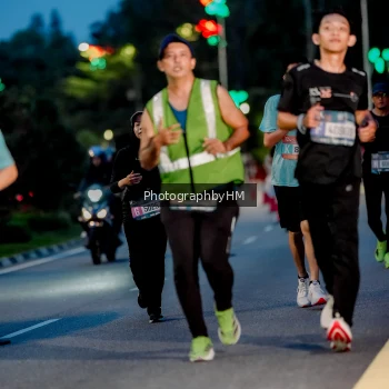 Runner Photo 3771055