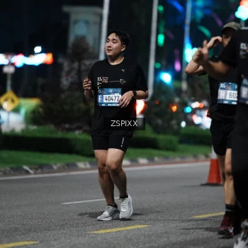Runner Photo 3771070