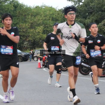 Runner Photo 3771107