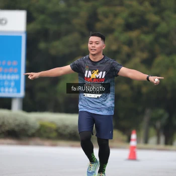 Runner Photo 3771132