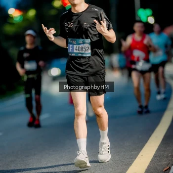Runner Photo 3771143