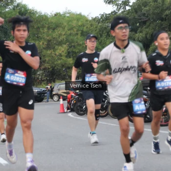 Runner Photo 3771176