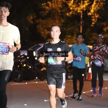 Runner Photo 3771296