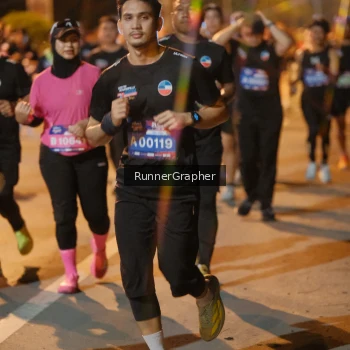Runner Photo 3771575