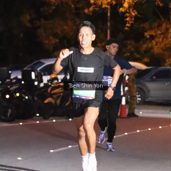 Runner Photo 3771624