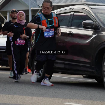 Runner Photo 3771626
