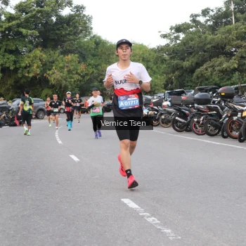 Runner Photo 3771638