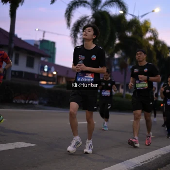 Runner Photo 3771689