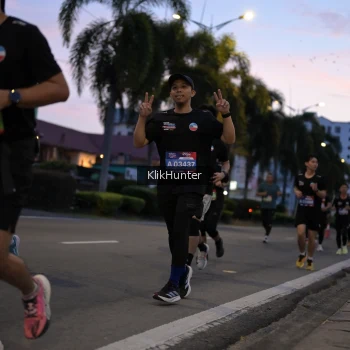 Runner Photo 3771745