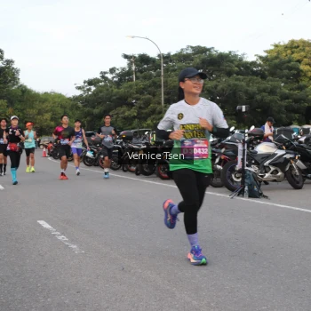 Runner Photo 3771768