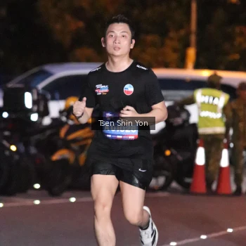 Runner Photo 3771797