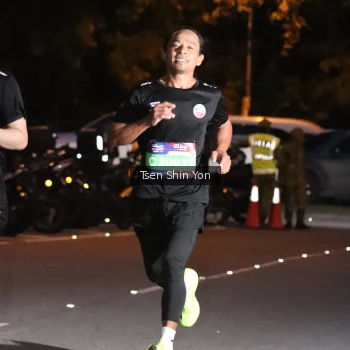 Runner Photo 3771879