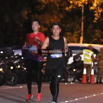 Runner Photo 3771929