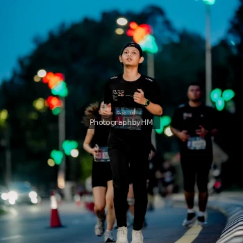 Runner Photo 3771943