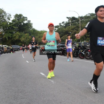 Runner Photo 3771992