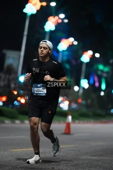 Runner Photo 3772001