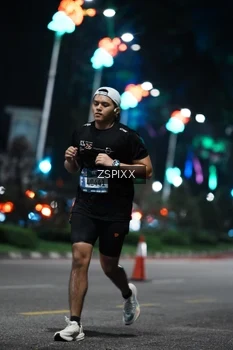 Runner Photo 3772005