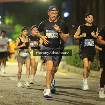 Runner Photo 3772059
