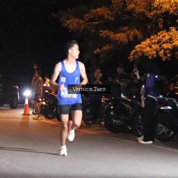 Runner Photo 3772123