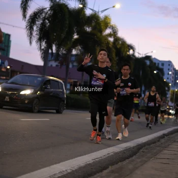 Runner Photo 3772189