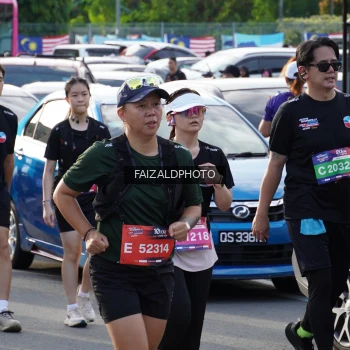 Runner Photo 3772351