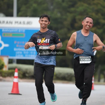 Runner Photo 3772405