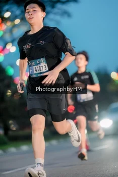 Runner Photo 3772465
