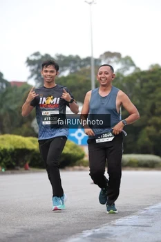 Runner Photo 3772510