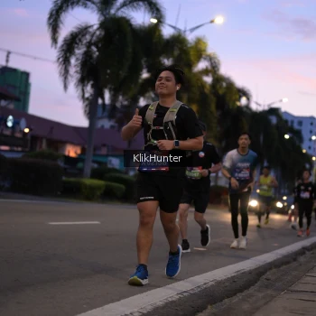 Runner Photo 3772555