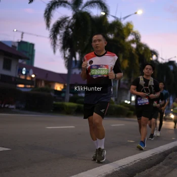 Runner Photo 3772611