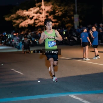 Runner Photo 3772749