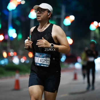 Runner Photo 3772765