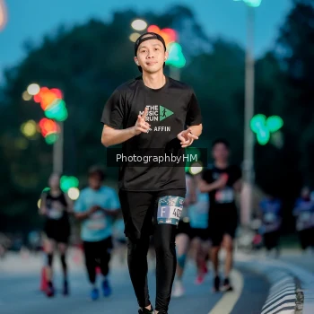 Runner Photo 3772910