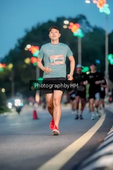 Runner Photo 3772976