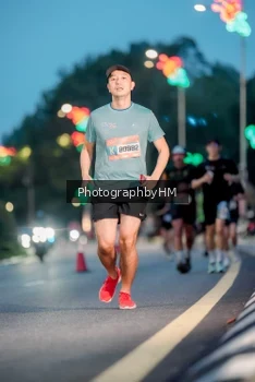 Runner Photo 3772987