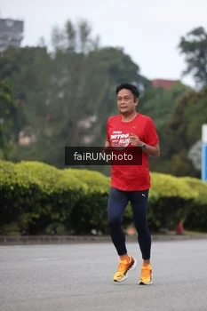 Runner Photo 3773025