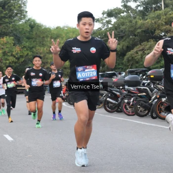 Runner Photo 3773027