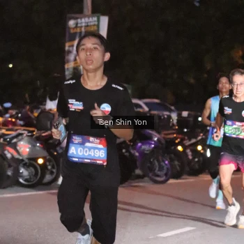 Runner Photo 3773065