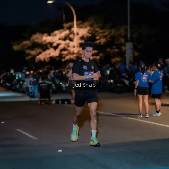 Runner Photo 3773111
