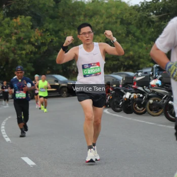 Runner Photo 3773207