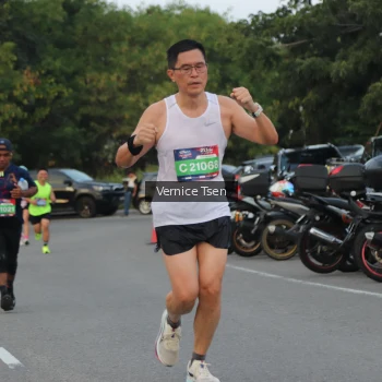 Runner Photo 3773214