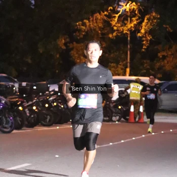 Runner Photo 3773503