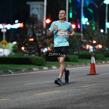 Runner Photo 3773587