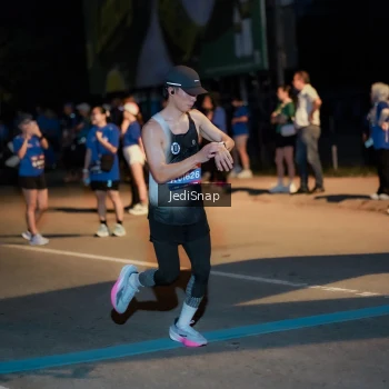 Runner Photo 3773599