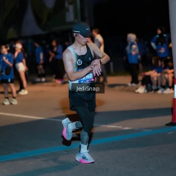 Runner Photo 3773606