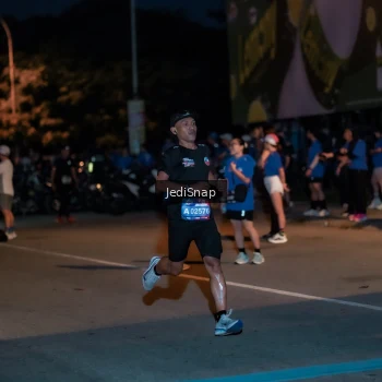 Runner Photo 3773615